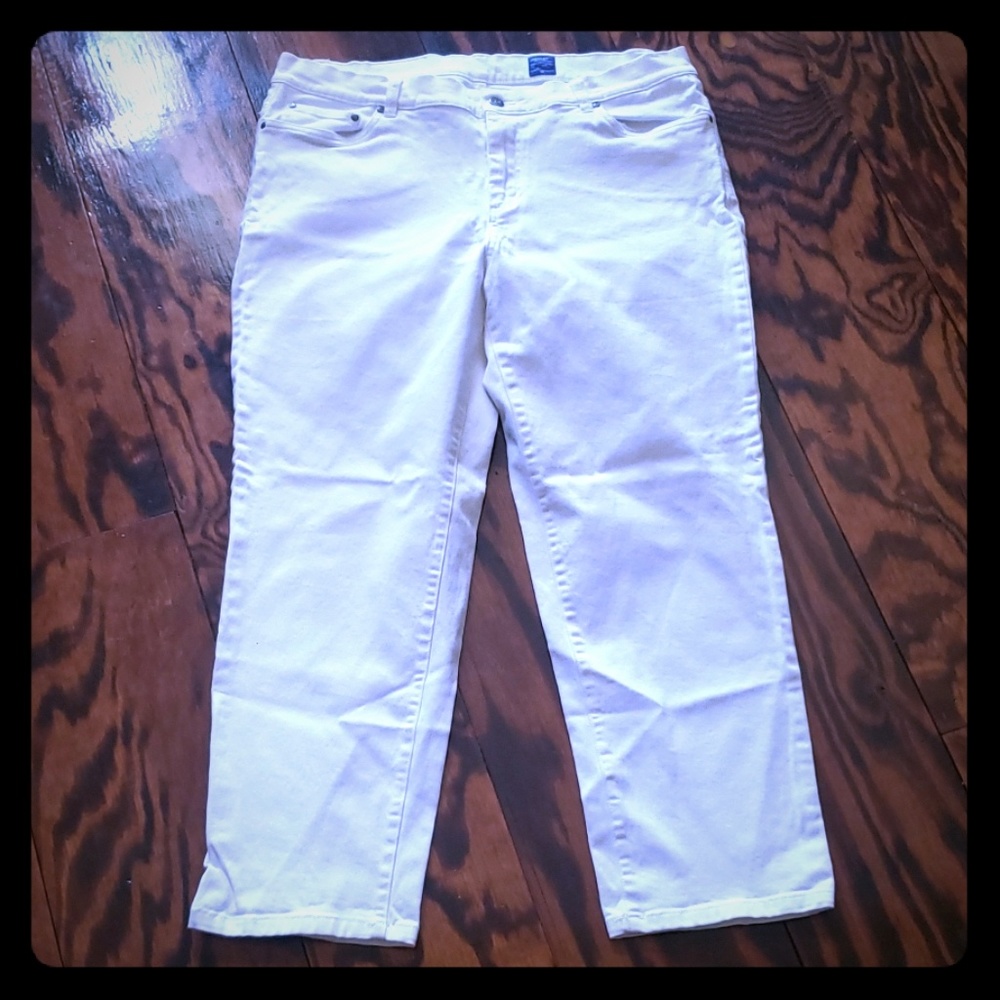 Nwot Jockey Person to Person White Ankle Pants Siz